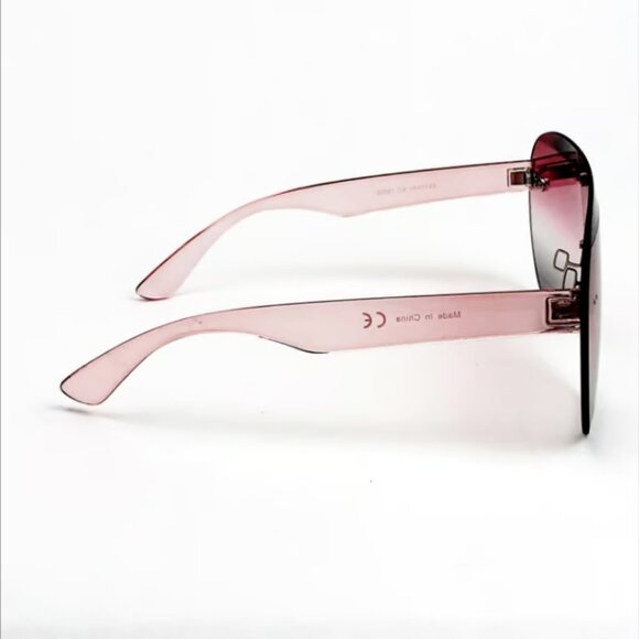 Oversized Rimless Pink Gradient Sunglasses - Picture 6 of 12